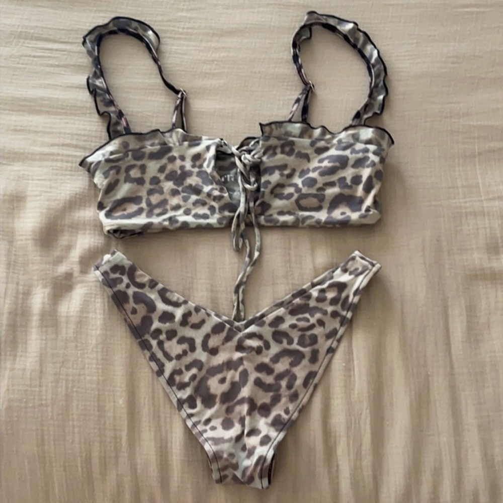 Frankie’s Bikinis leopard print bikini